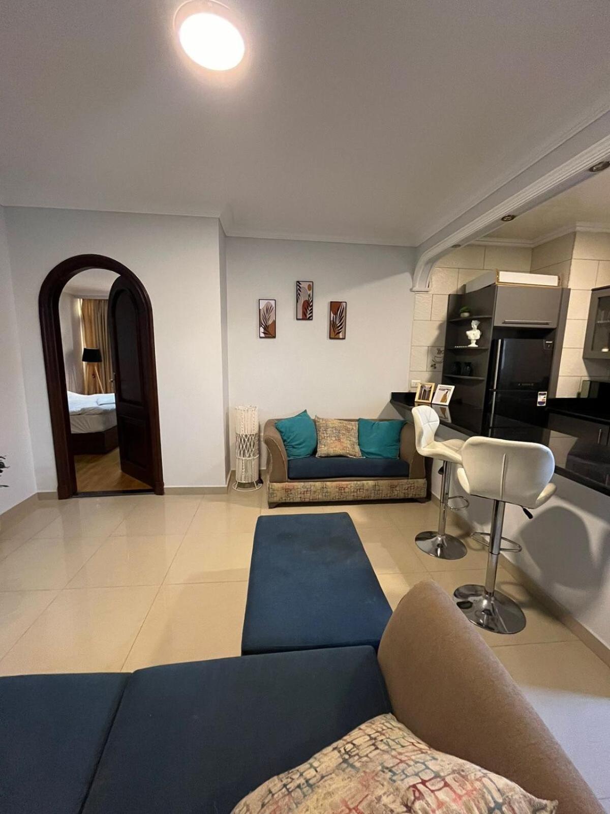 Апартаменти Zamalek Amazing 1br *